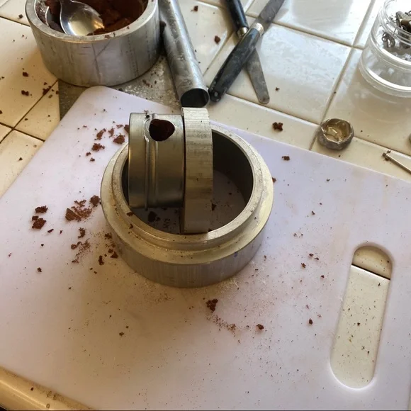 Sterling silver sand casted bear claw ring - Picture 12 of 14